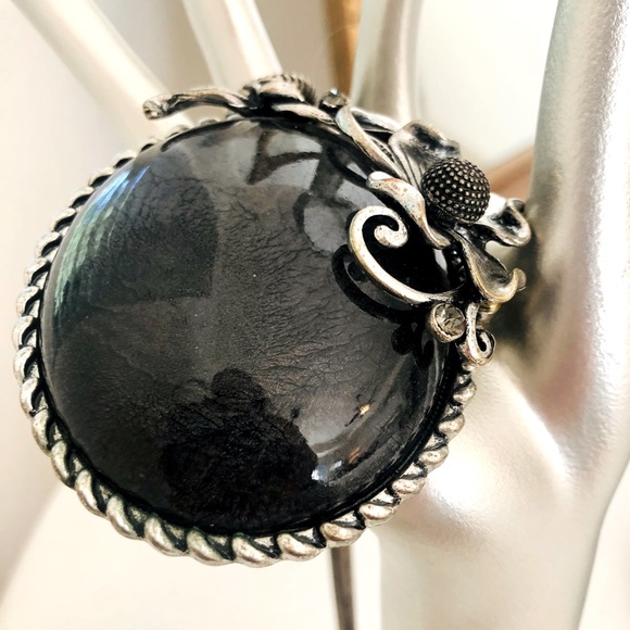 Vintage Ornate Nouveau Huge Pendant Necklace - Picture 11 of 12